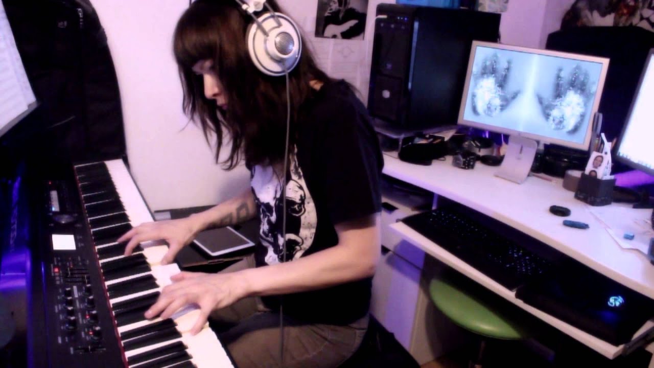 Iron Maiden - Afraid To Shoot Strangers  | Vkgoeswild piano cover