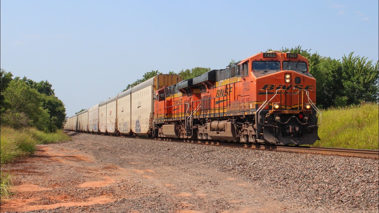 BNSF7408 leads V-PEAKCK in Noble OK 8/9/25