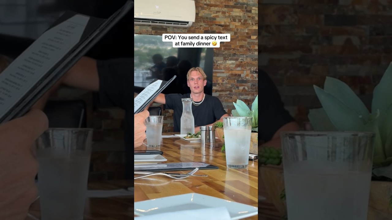Sending a spicy text at dinner to see my Fiances reaction 🤣