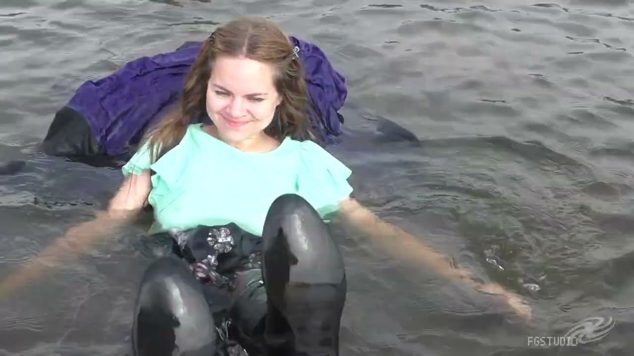 Bathing in a coat and boots