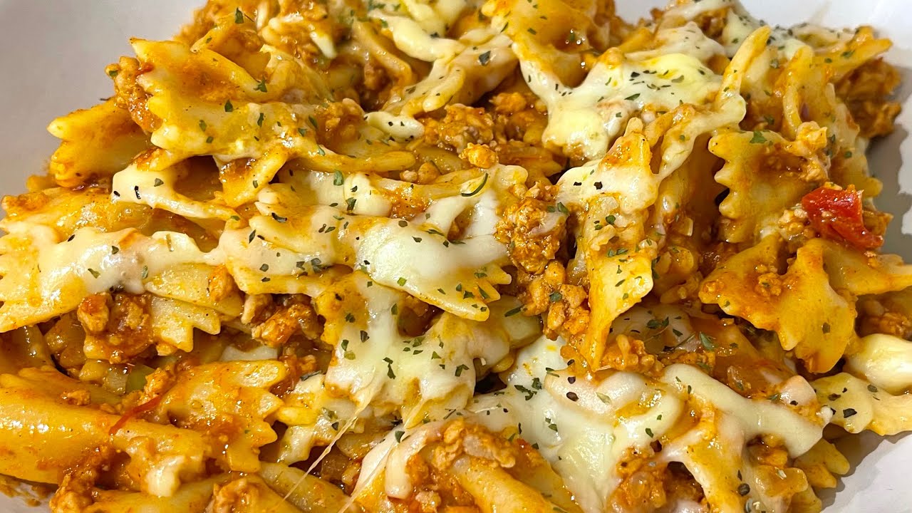 Keema Pasta Recipe | Spicy Red Sauce Chicken Pasta | Easy Red Sauce Pasta Recipe