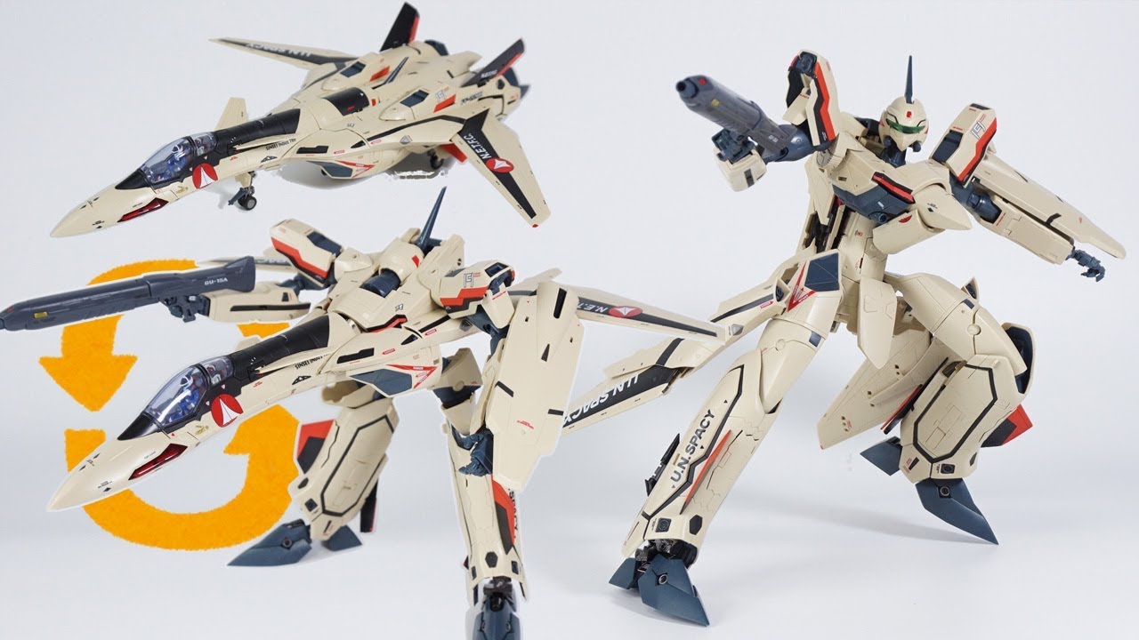 Transformation Bandai DX Chogokin YF-19 (Macross Plus) Fighter/Gerwalk/Battleroid