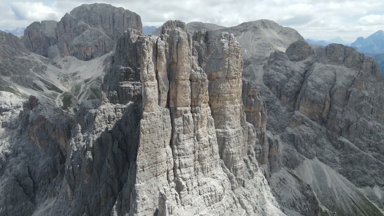 Panorama dal Rifugio Re Alberto e delle Torri del Vajolet  Gruppo del Catinaccio