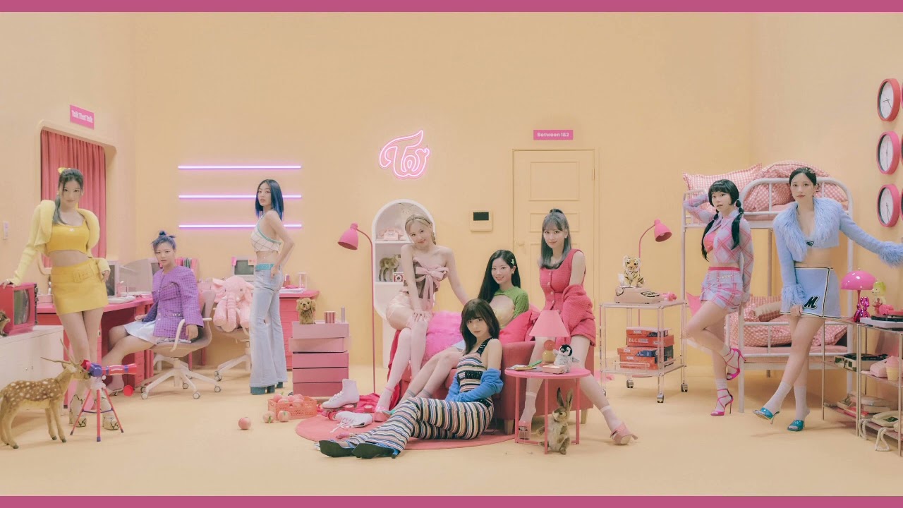 TWICE - Talk that Talk (INSTRUMEANTAL)