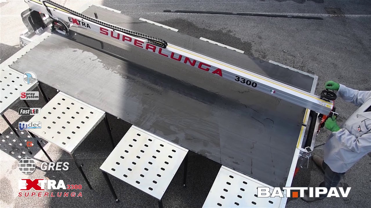 EXTRA 3300s Superlunga