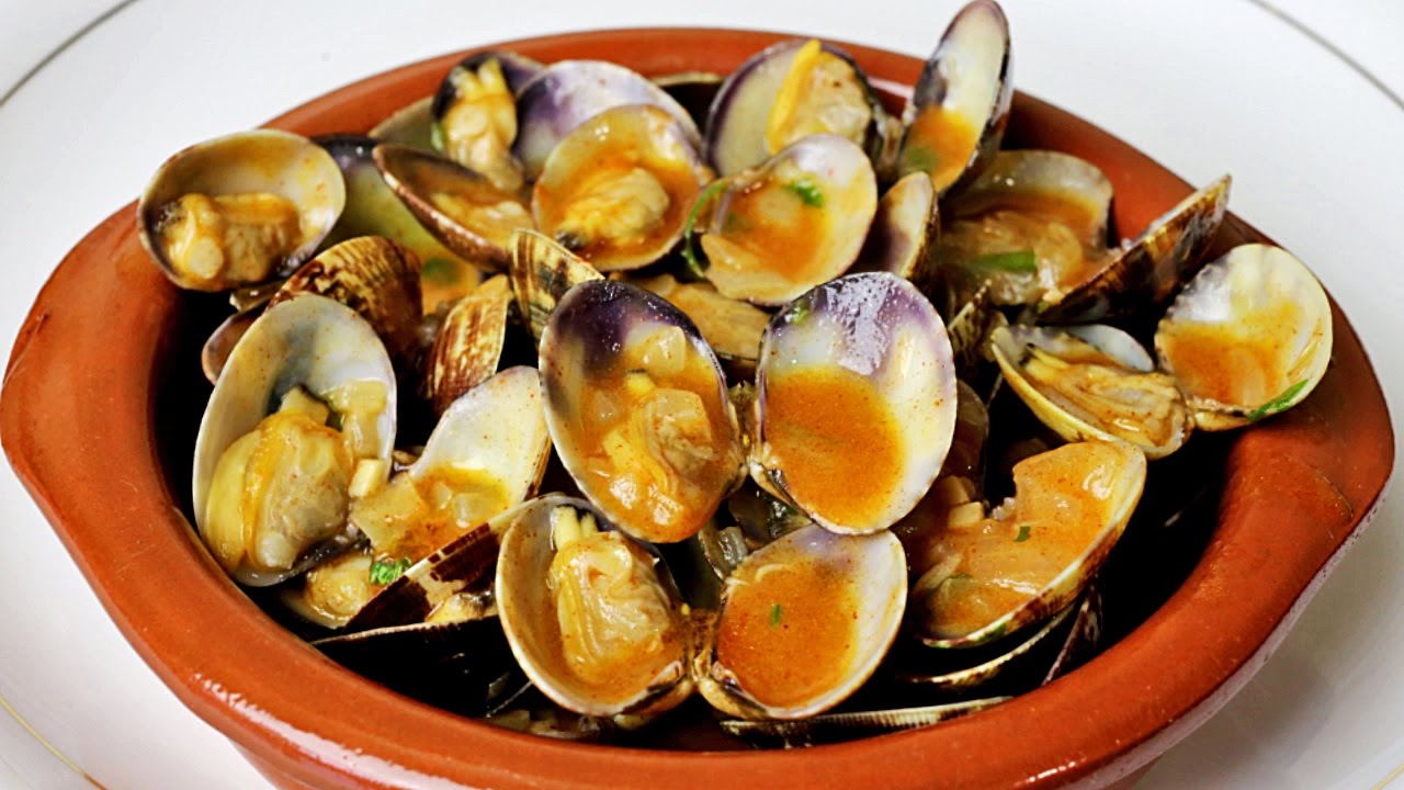 Almejas a la marinera