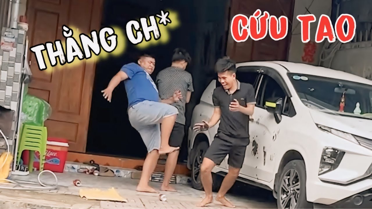 2 Thằng Đang Ngủ Ngon Thì Bị Tư Béo Lôi Ra Cho Ăn Đòn Vì Chuyện Này