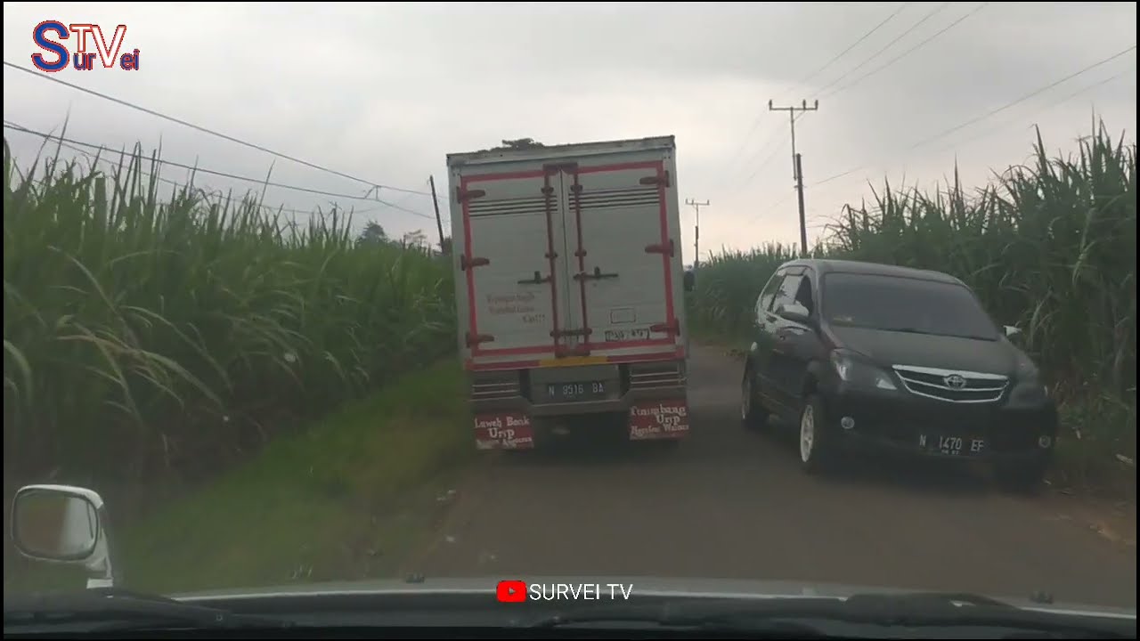 Jalan Raya Sumbermanjing Kulon Pagak Arah Pasar Bantur lewat Puslatpur Marinir Purboyo 