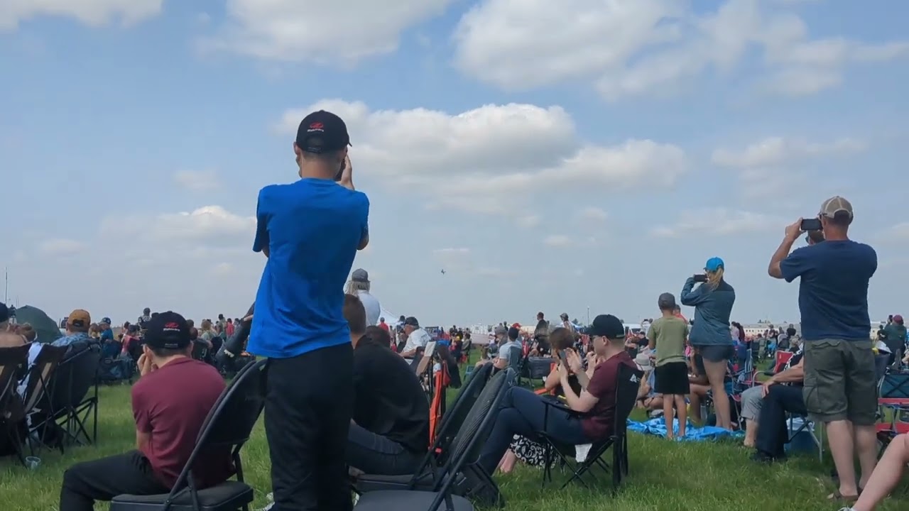 Manitoba Air Show (2024) clips.
