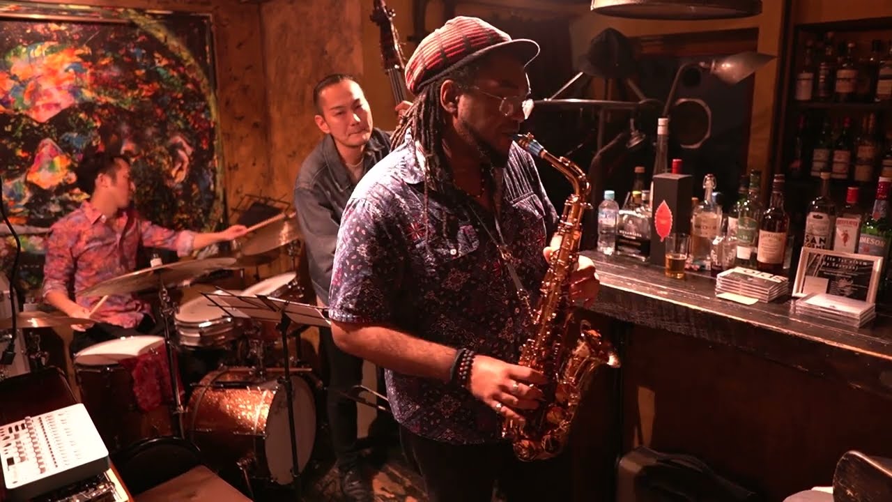 "Stablemates" - Patrick Bartley Trio (Japan)