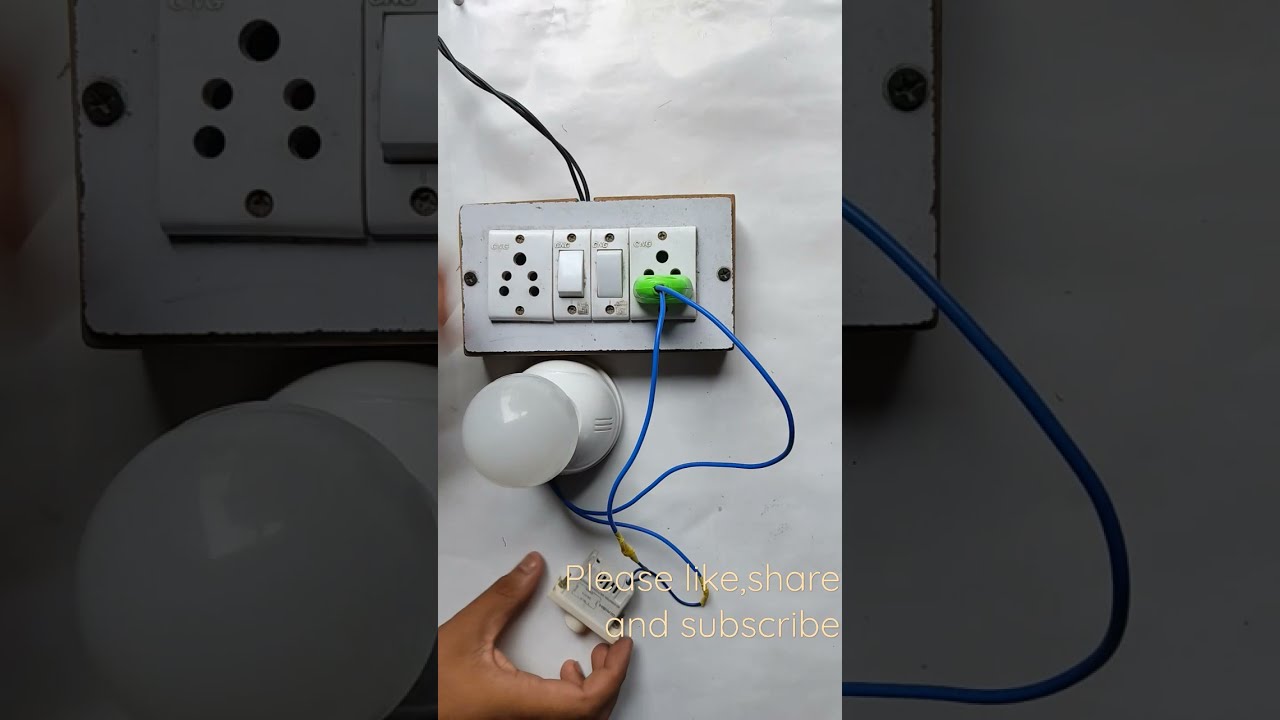 Experiment with fan regulator on LED bulb 💡#shorts