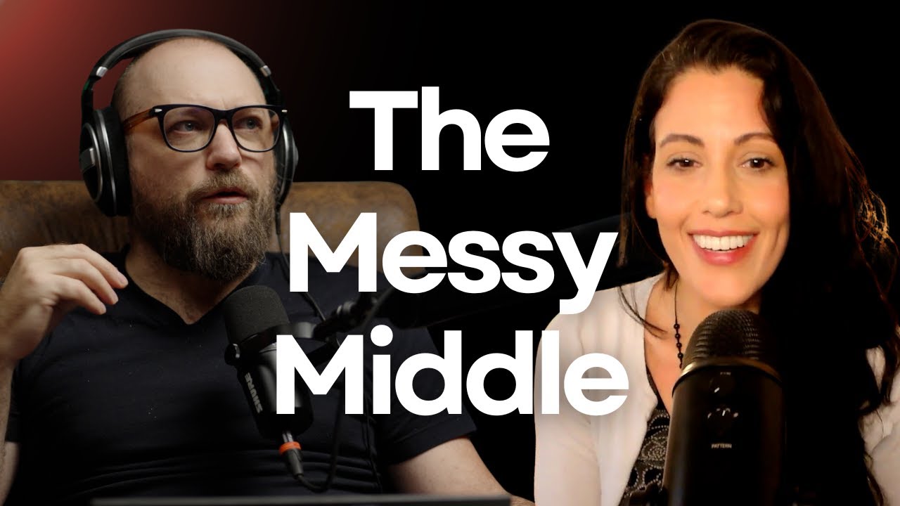 The Messy Middle: Why Consistency Beats “Talent” - Aline Ponce