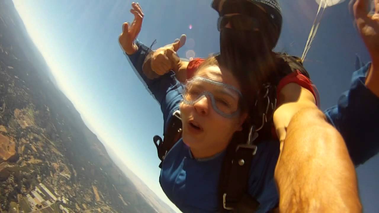 Nicole And Carson are skydiving with Skydive Surfcity...enjoying the Ocean Views