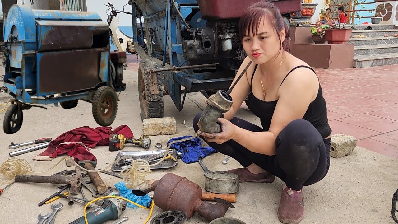 Genius girl repairs the threshing machine
