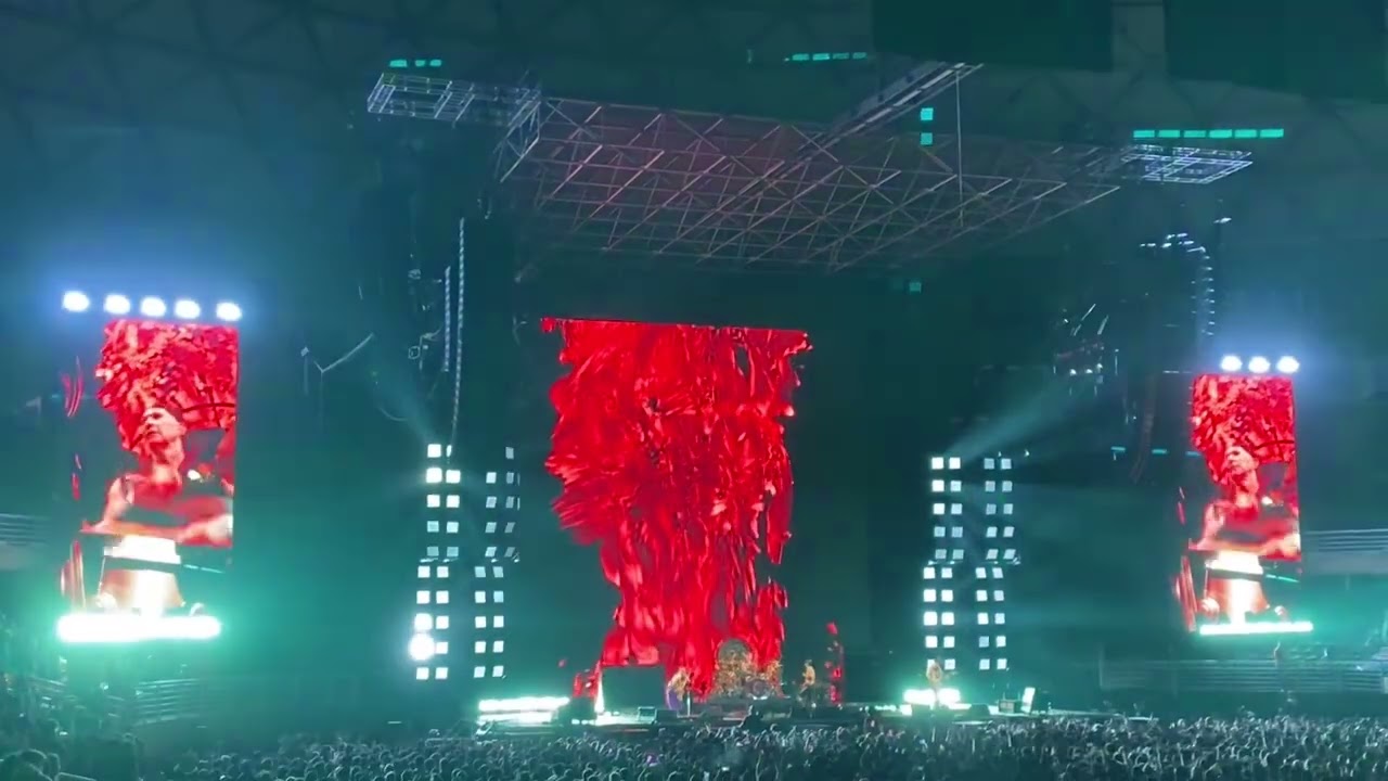 Red Hot Chili Peppers - Sir Psycho Sexy / They’re Red Hot. Movistar Arena, 21.11.2023