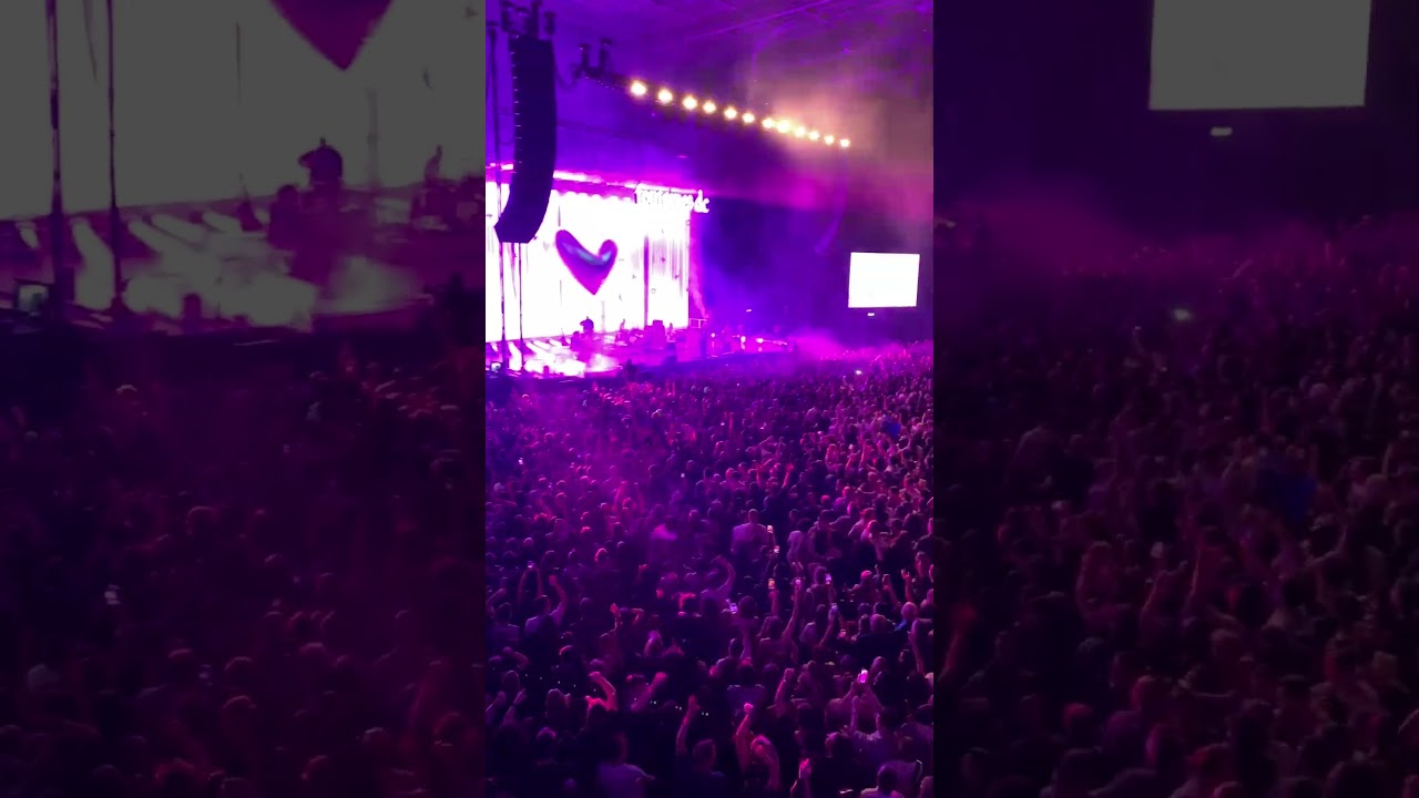 Fontaines DC at 3Arena, Dublin, Ireland. 7th Dec 2024 #fontainesdc #3arena #dublin