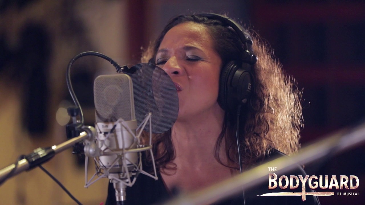 Nurlaila & April Darby - 'Run to you' @ The Bodyguard The musical