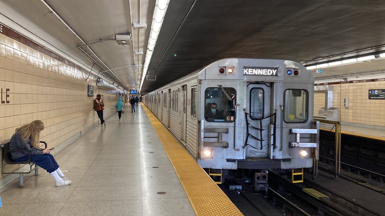 Toronto TTC Keele Subway Station 10/23/2021