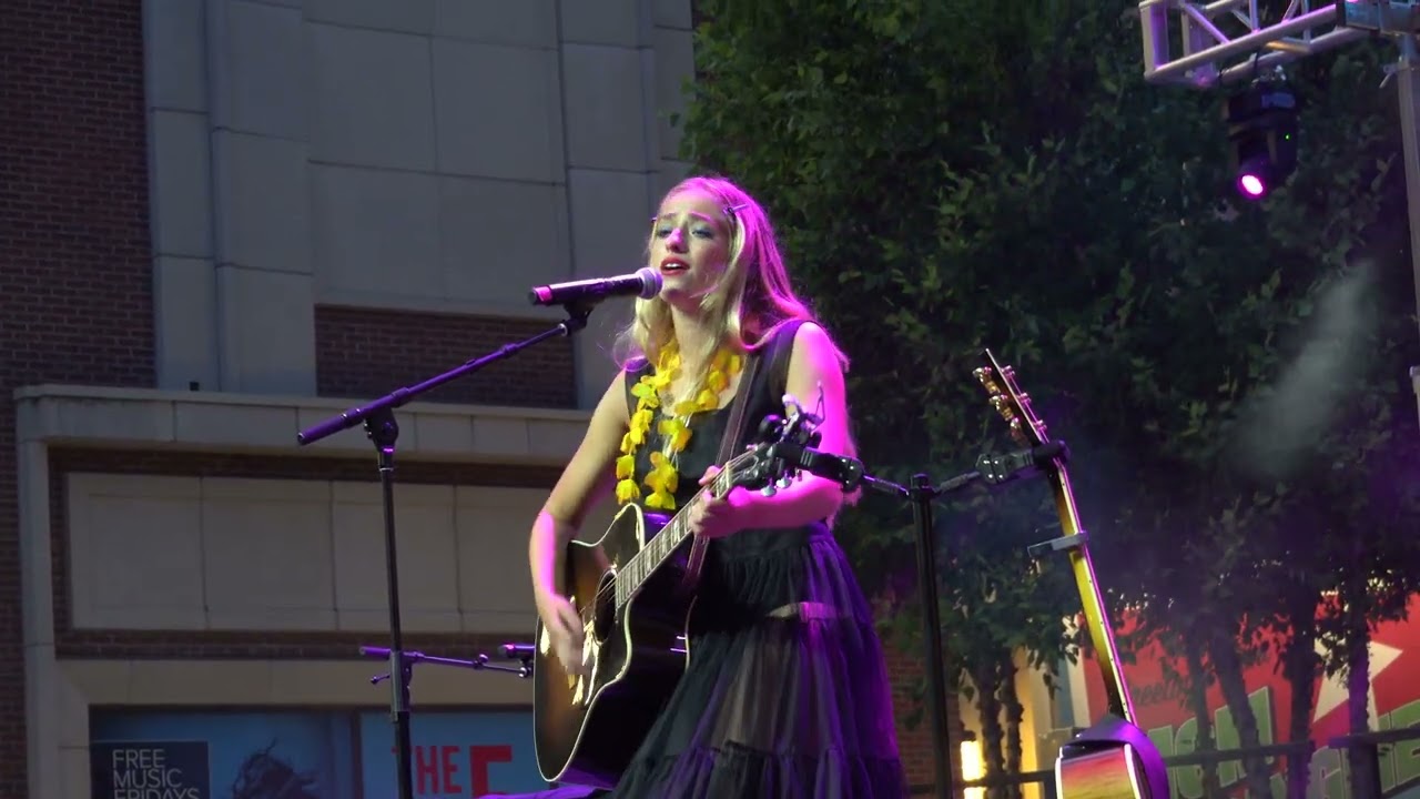 Brynn Cartelli - Because of You (Kelly Clarkson cover), at the MGM Springfield on 6/23/2023