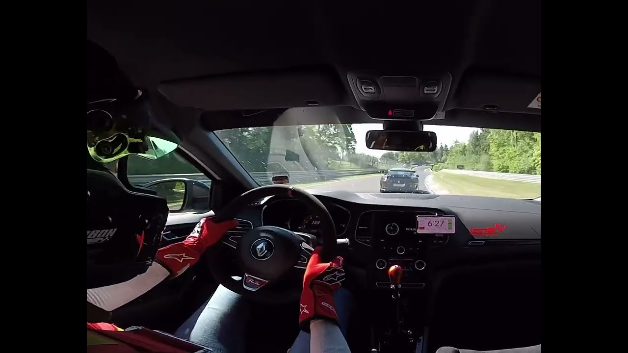 Nurburgring Megane 4 RS Trophy R Vs 991.2 Porsche GT3RS Hot moment Lap Trackday