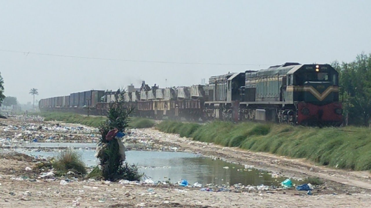 GMU-30 4706+GMCU-15 4910 Leading Military Special & Piyai Container Train|| GEU-40 Leading Dkl Coal