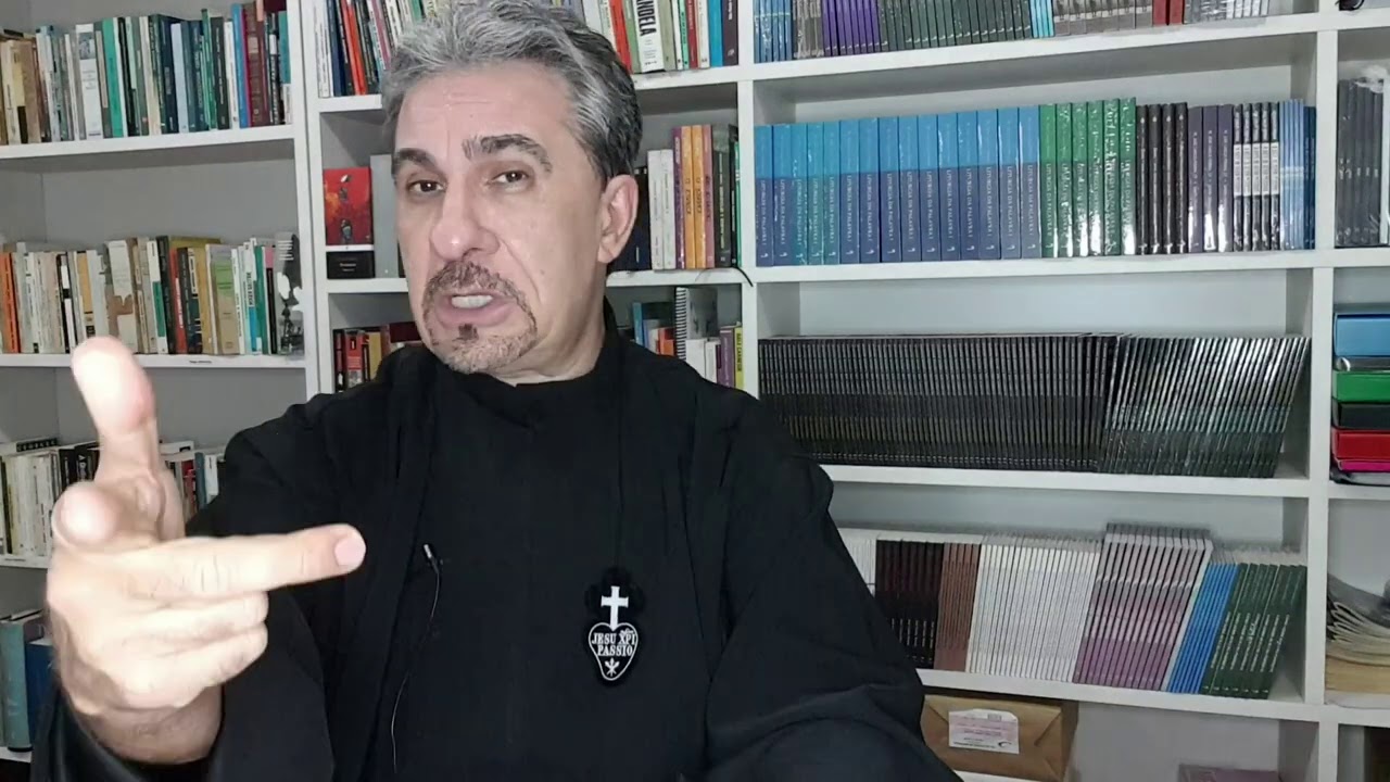 MISSA PRESIDIDA PELO BISPO: Como e quando auxiliar.