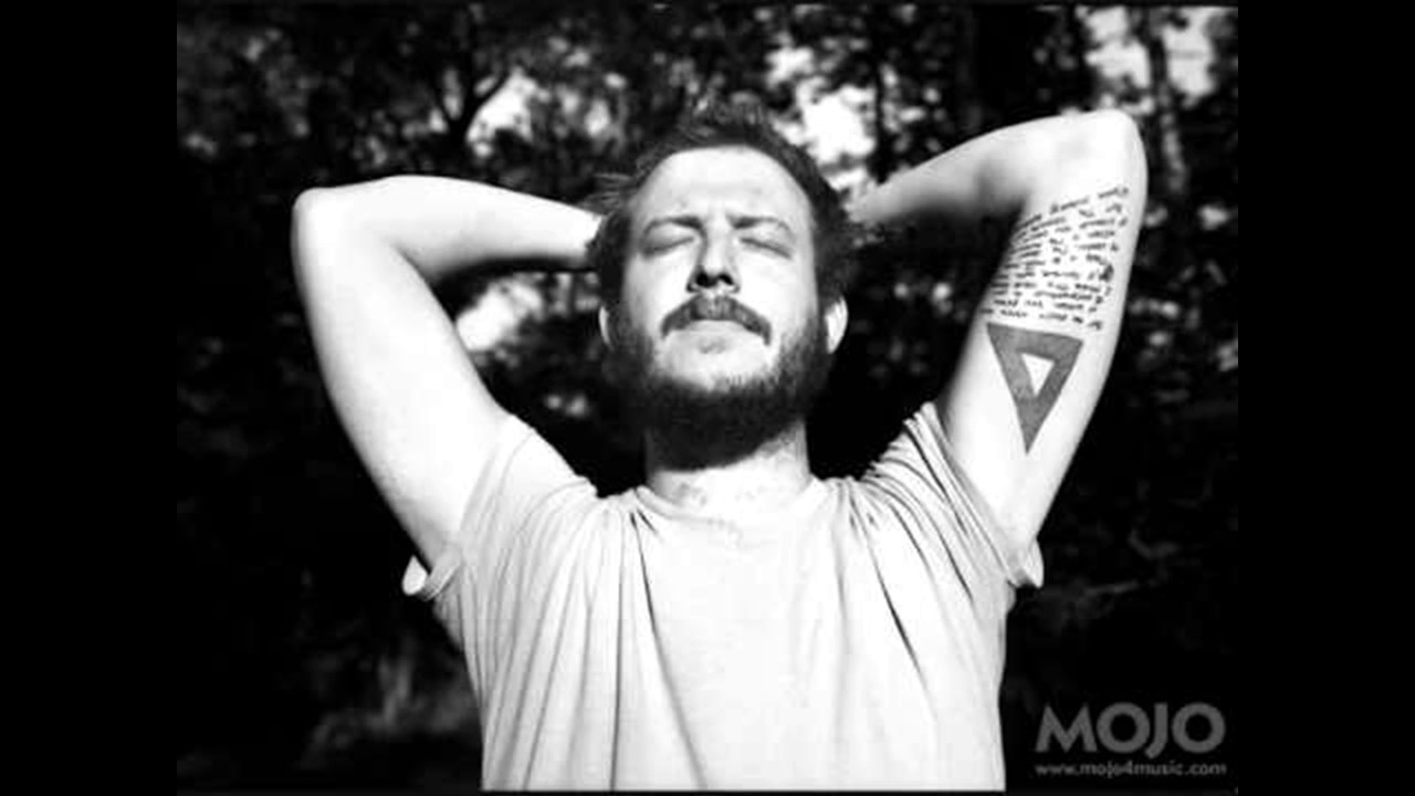 Bon Iver - I Can't Make You Love Me (Instrumental)