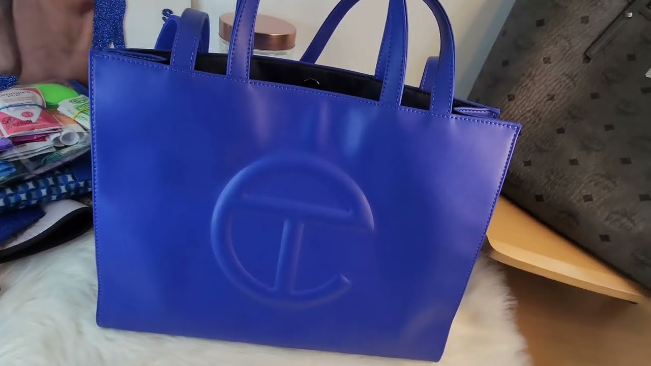 Telfar:  Painters Tape (Medium) Shopping Bag👜💄🌎 Review/What's In My Bag
