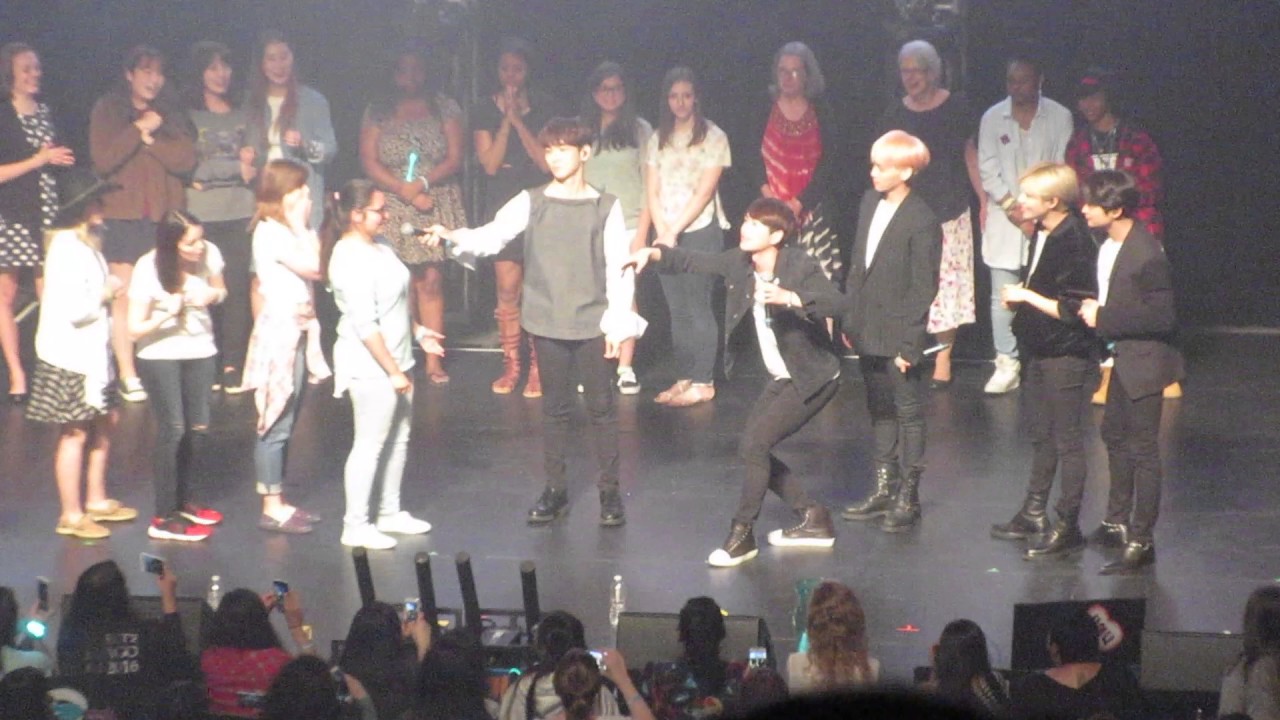 Shinee Fan meeting Chicago