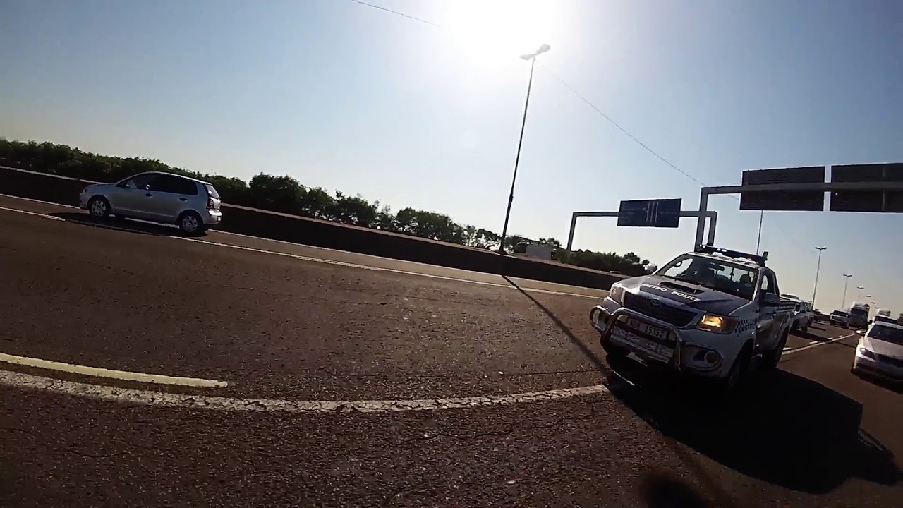 Klr 650 and the strange Police