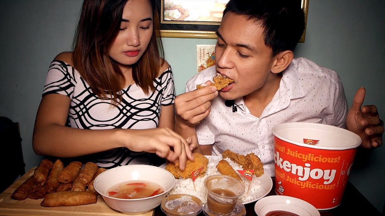 Jollibee Chicken and Lumpiang Kalsada MUKBANG!!!