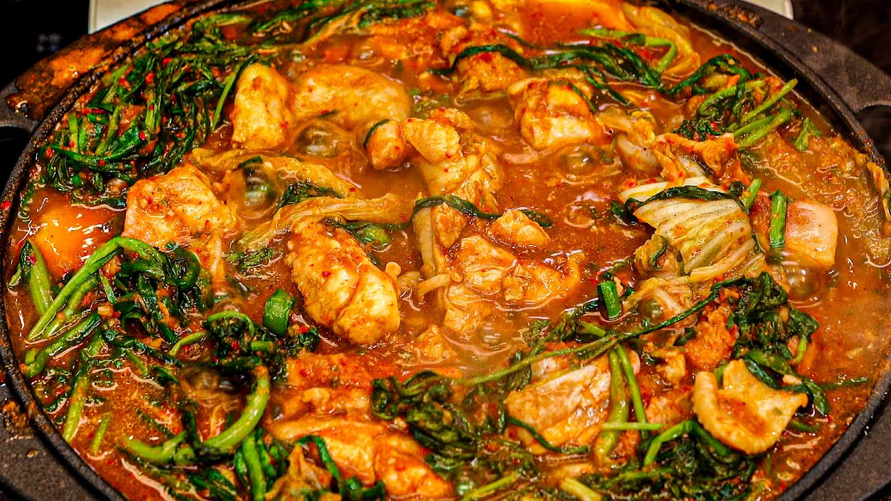 닭볶음탕보다 훨씬 더 맛있는 국물 닭갈비 레시피!! 정말로 이건 추천 드립니다
