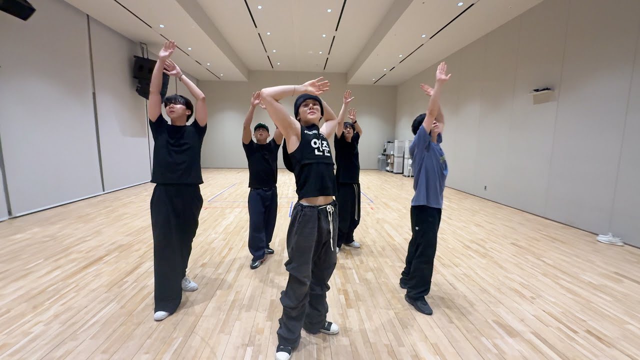 'Beautiful Strangers' Choreography Video (YEONJUN draft) | TXT (투모로우바이투게더)