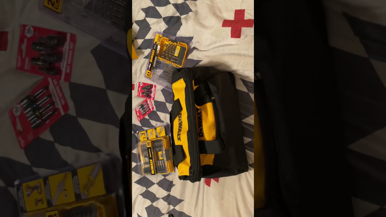 DeWalt Impact Driver/Drill Set Unboxing