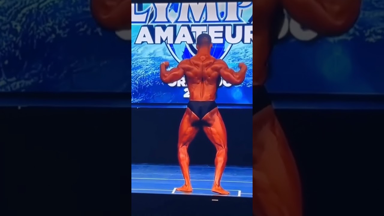 Posted @withregram &bull; @aj.kellyrobert Fitness Icon @larrywheels finished second in his class #short