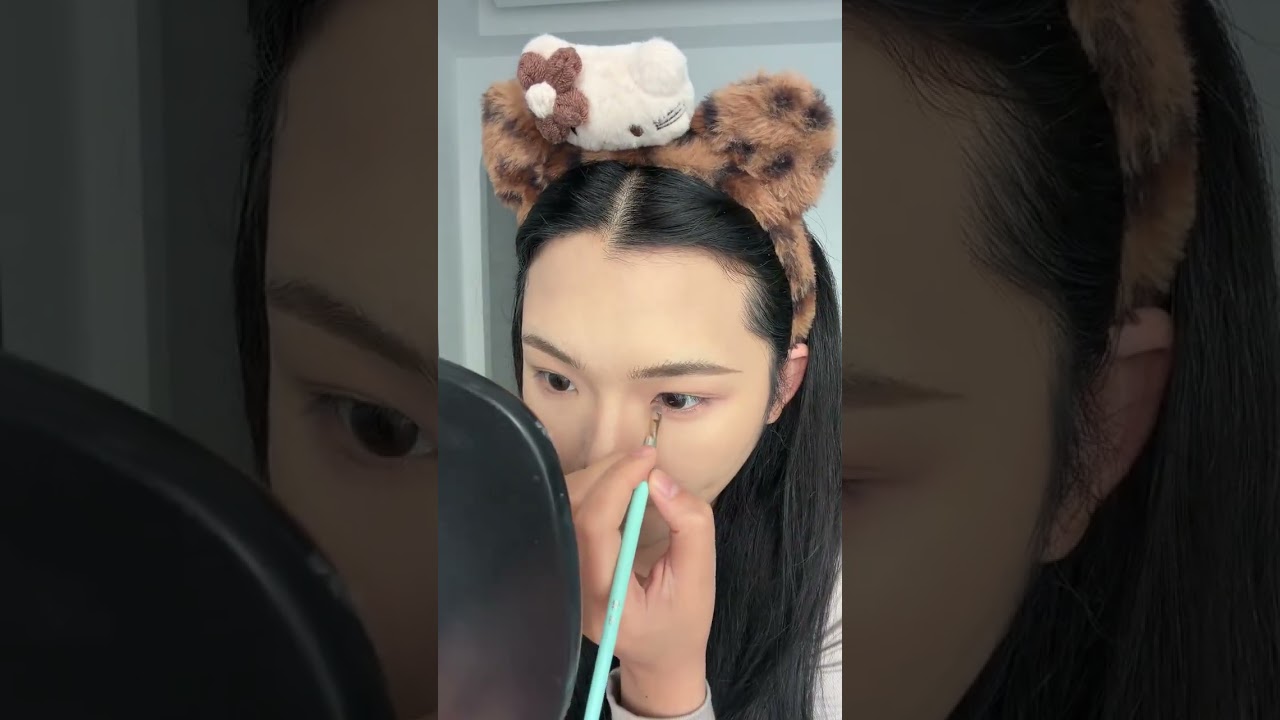 Makeup Tutorial: Get Ready for Your First Look