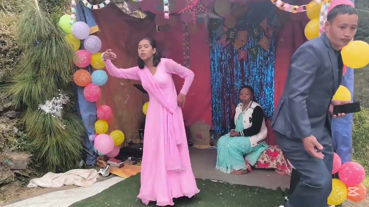 खुशीको खबर छ है  || christmas cover dance video || dipna b.k