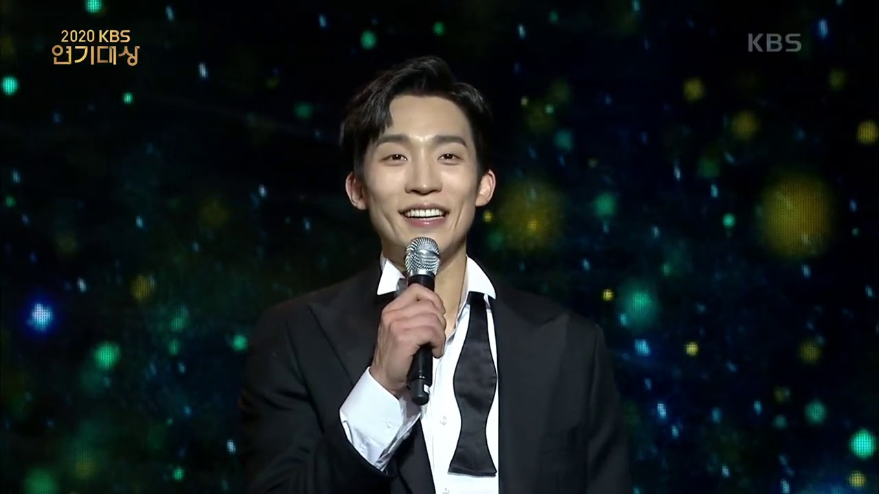 [2부 축하무대] 모십니다, 어차 - 악단광칠의무대 뿐만 아니라 배우 이상이의 박력 넘치는 댄스♨ [2020 KBS 연기대상] | KBS 201231 방송