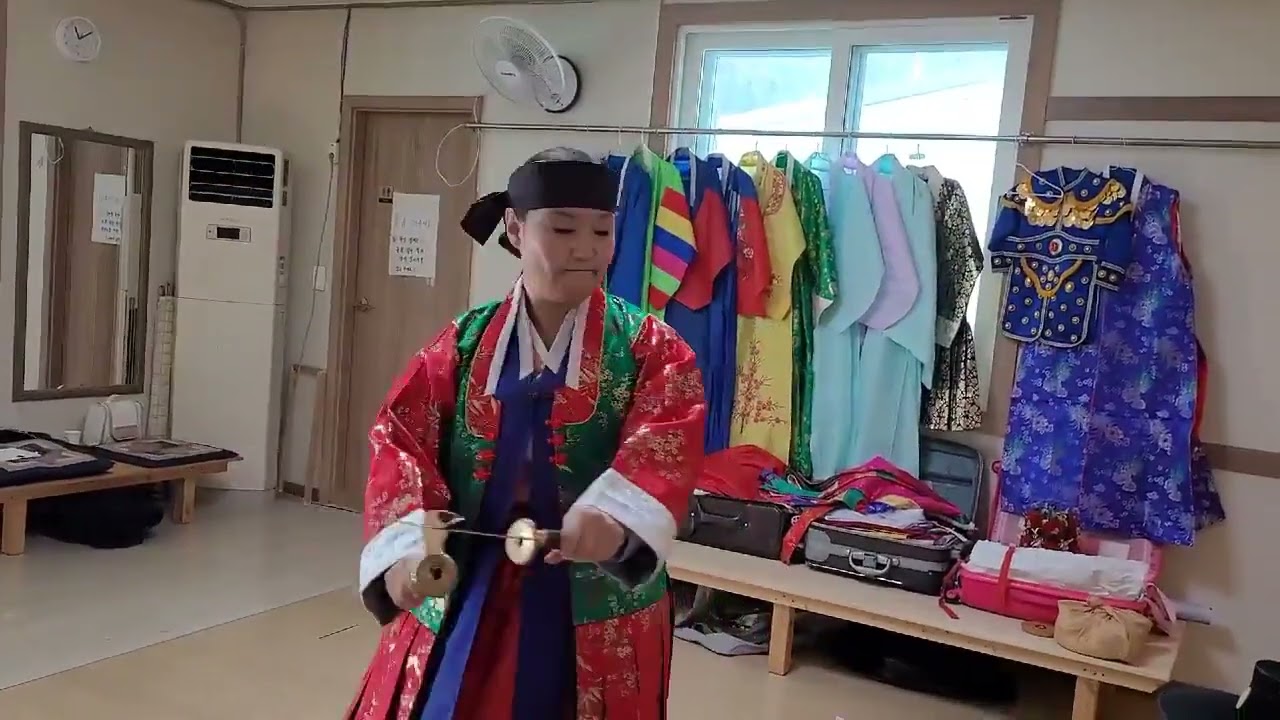 김지연만신의 성수 장군거리 칼춤사위