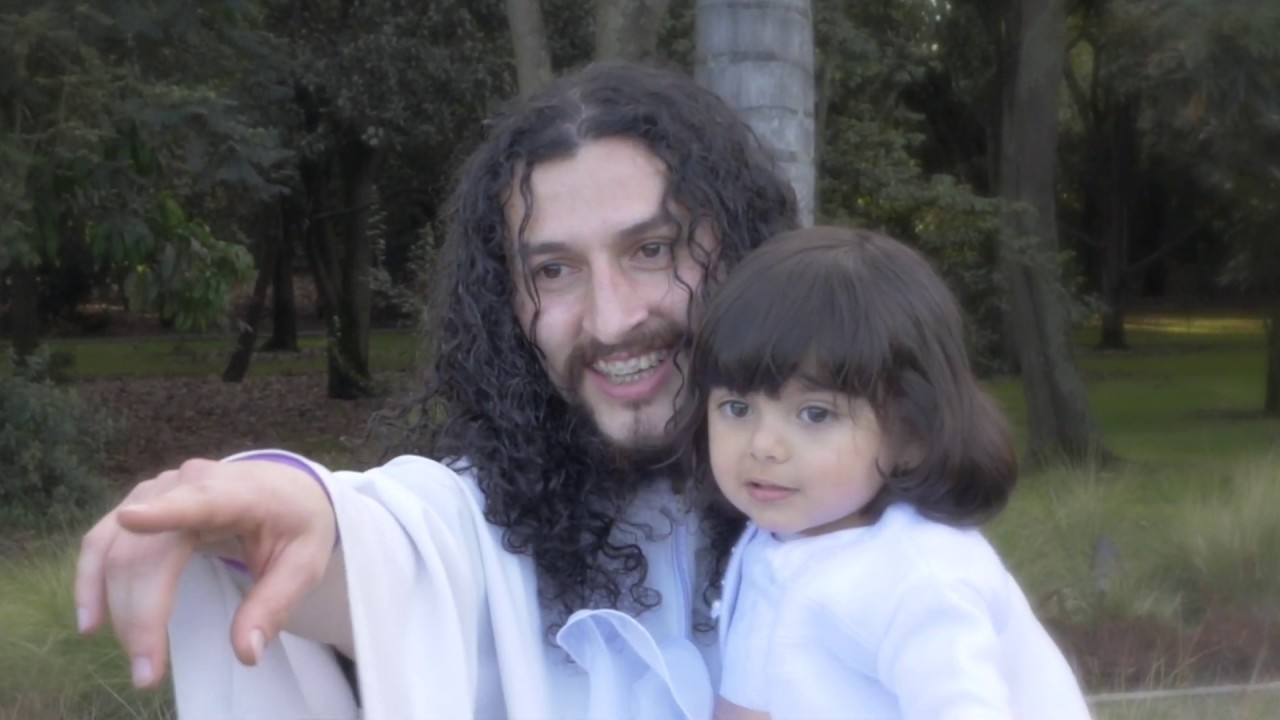 Lina Alejandra --  A TU IMAGEN (Video Oficial) #juevessanto #eucaristia #adoración #alabanzas
