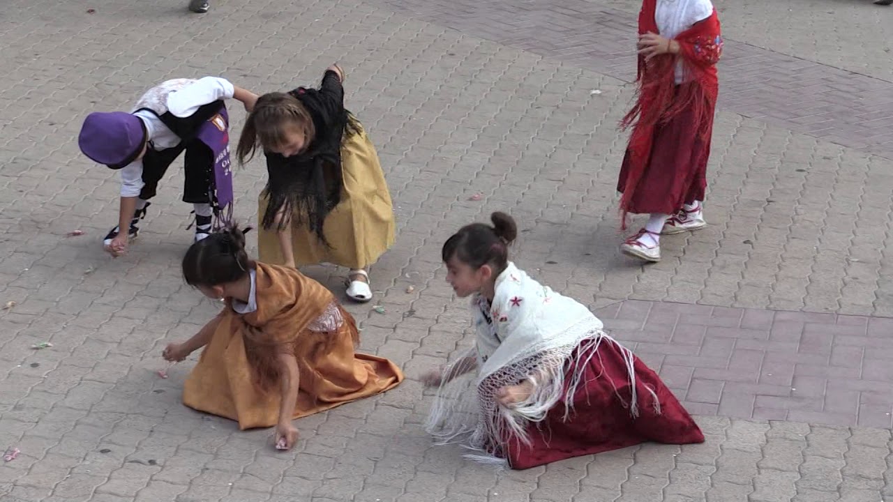 Anem de festa: La Dansada de Gandesa