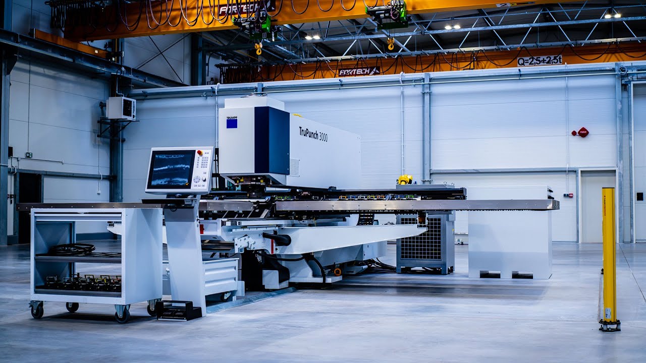 Wykrawarka TruPunch 3000 - Centrum Usług Stalowych w Pianowie