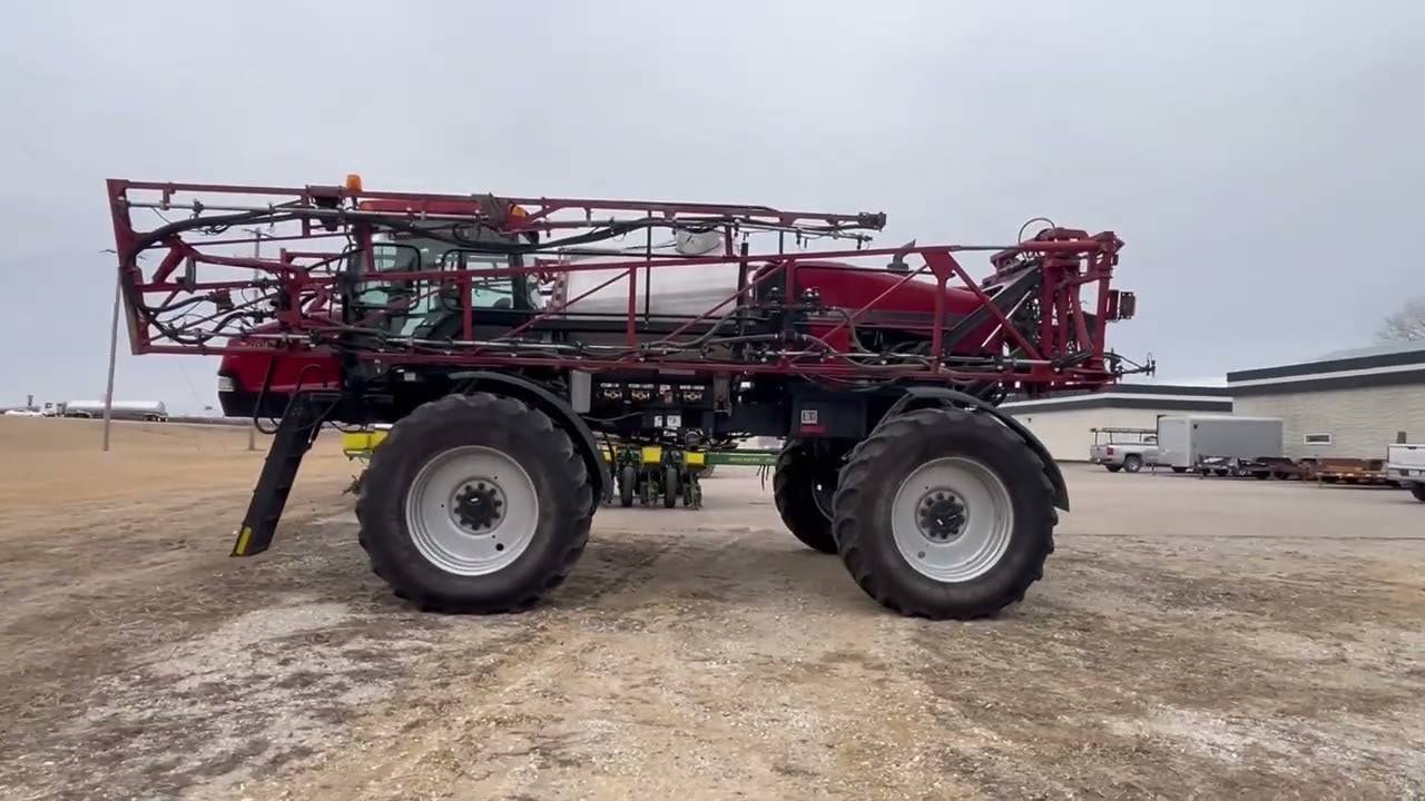 2014 Case IH 3330 Sprayer