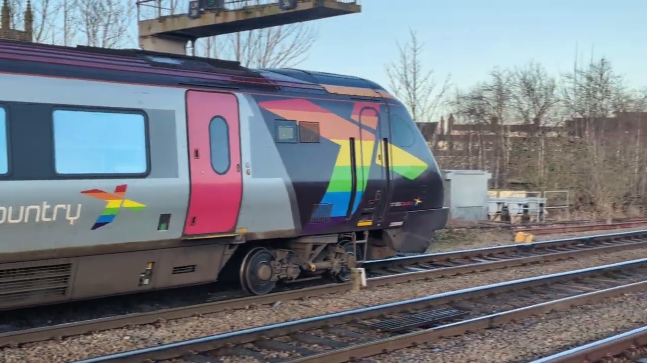 Cross-country Voyager no: 220005 @ Leamington Spa (1O22) 22/02/2025.