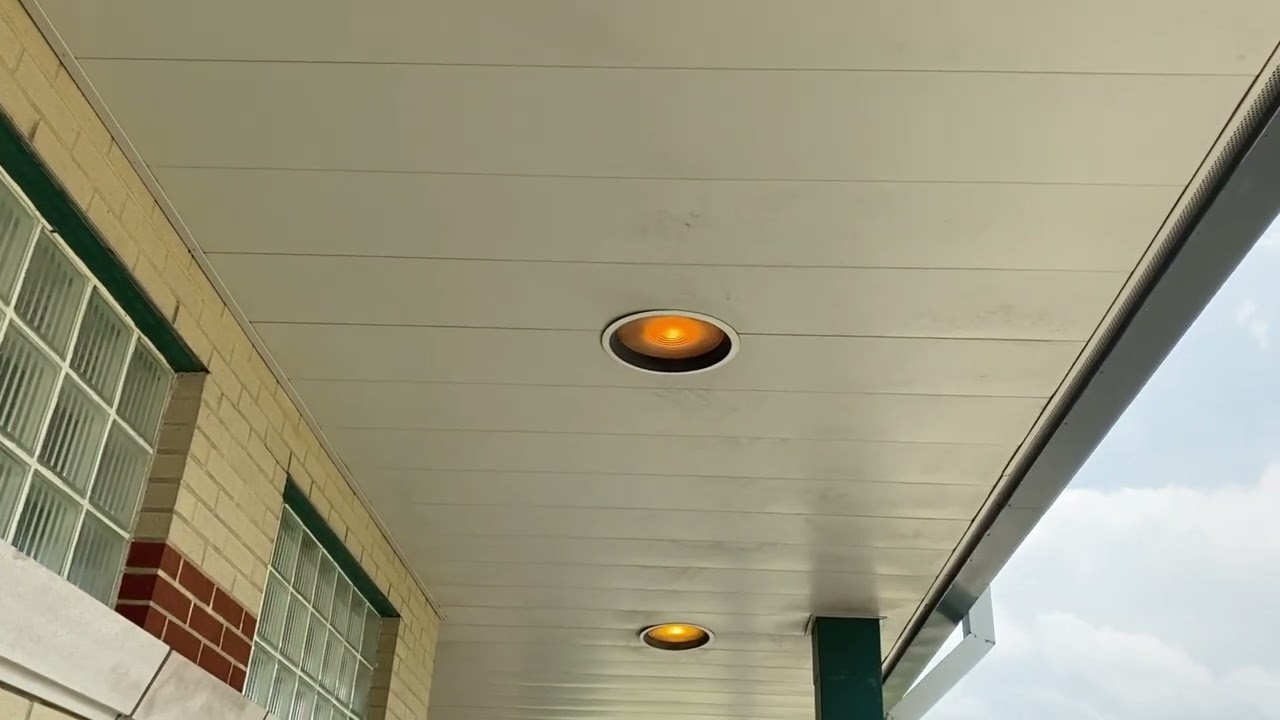 High Pressure Sodium Can Lights