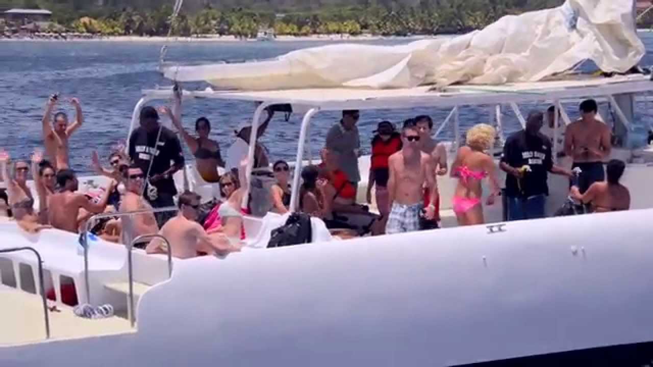 Jolly Roger Roatan - Catamaran Sailing and Snorkeling Tours & Cruiseship Shore Excursions in Roatan