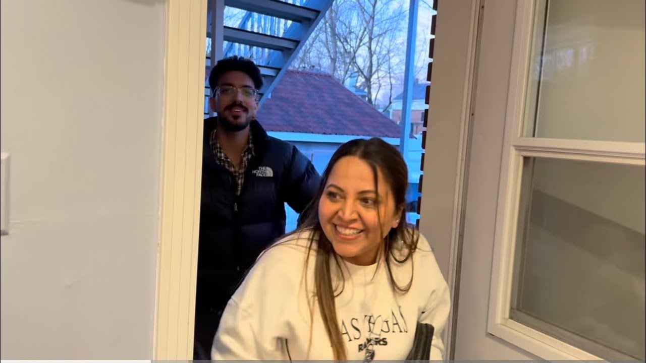 🇨🇦FIRST LONG TRIP WITH MOM DAD | MR MRS NARULA