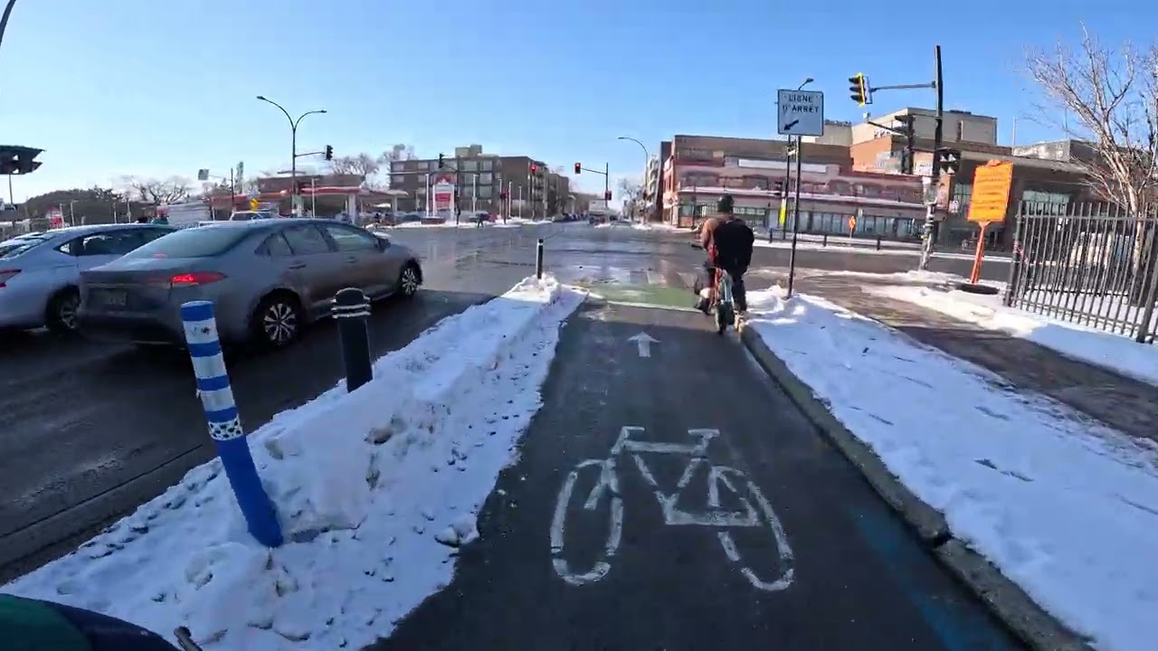 FEBRUARY WINTER SLOW RIDE ON RUE LAJEUNESSE TO PONT VIAU BRIGGE ON THE REV (BLUE LANE)   4K