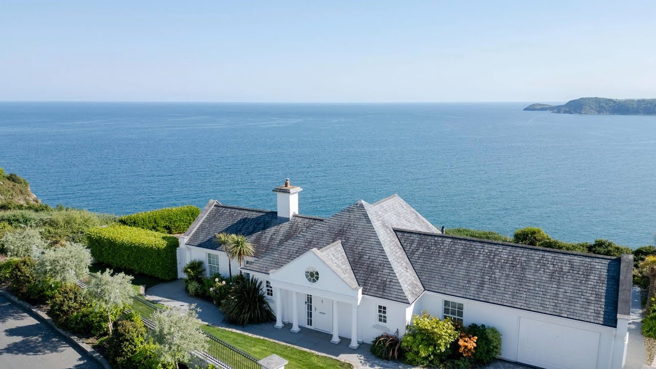 Serenity - Luxury Self Catering Holiday Home in Carlyon Bay, Cornwall