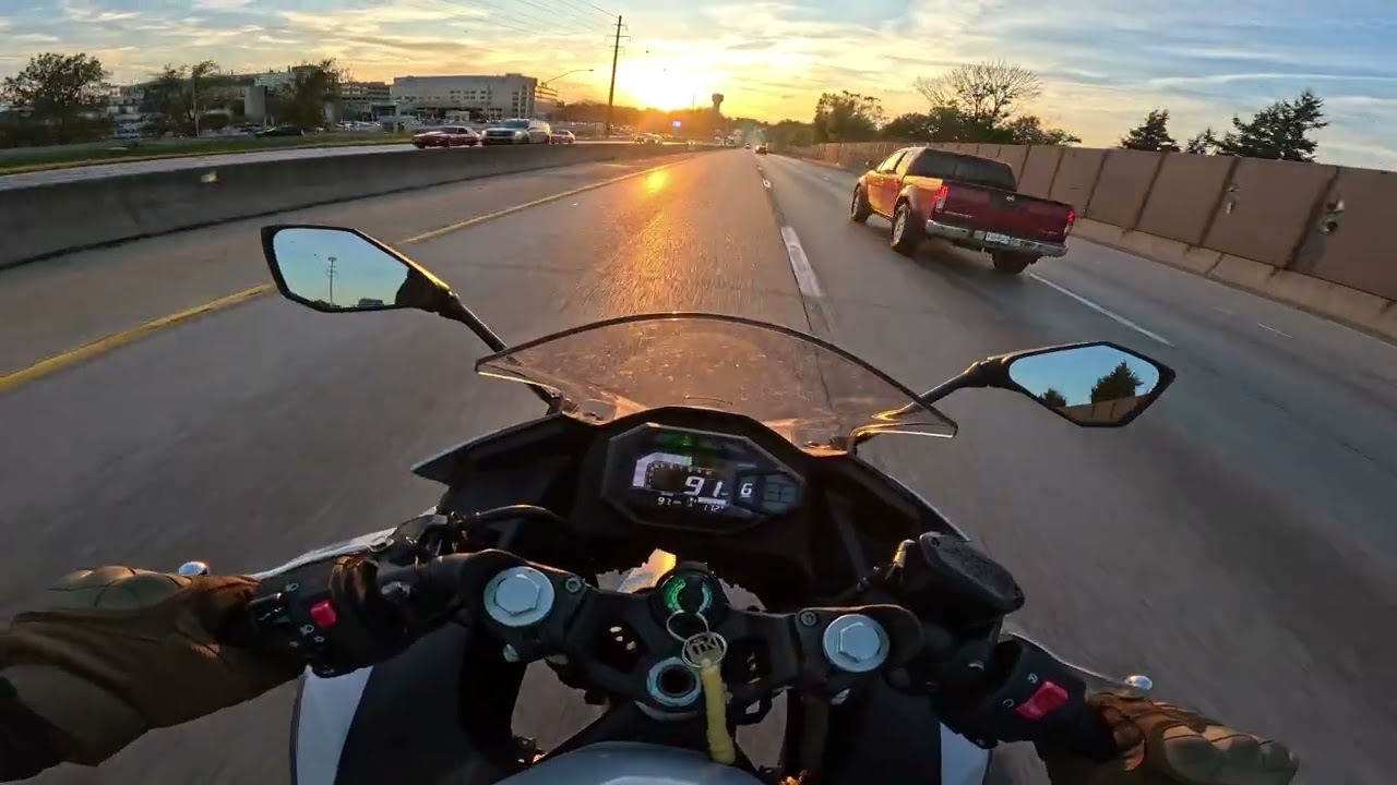 Ninja 500 w/ Leo Vince Quick highway run